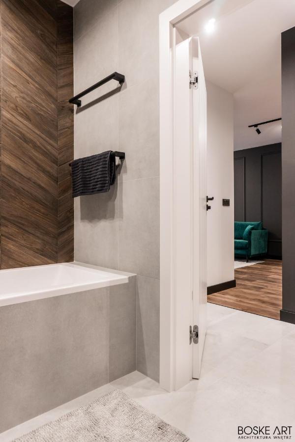 Stylowy Apartament W Centrum Poznania Экстерьер фото